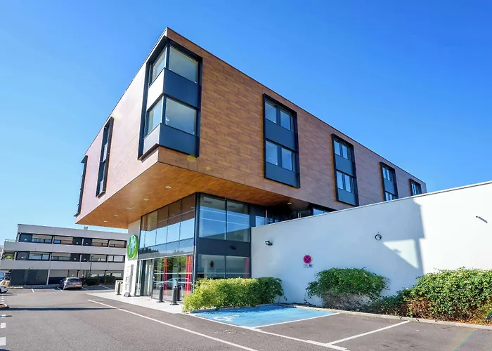 Hotel Campanile Balma - Cite De L'espace 3*